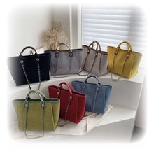 Load image into Gallery viewer, Paris - Tote w Chain