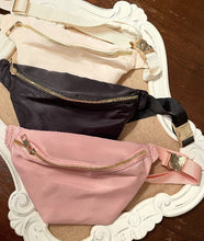 Load image into Gallery viewer, Fanny Pack Nylon - personalized