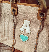Load image into Gallery viewer, Paris - Tote w Chain