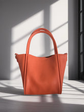 Load image into Gallery viewer, Miniz -Tote Bag
