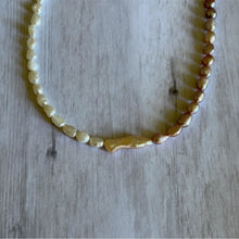Load image into Gallery viewer, Water Pearls Necklace
